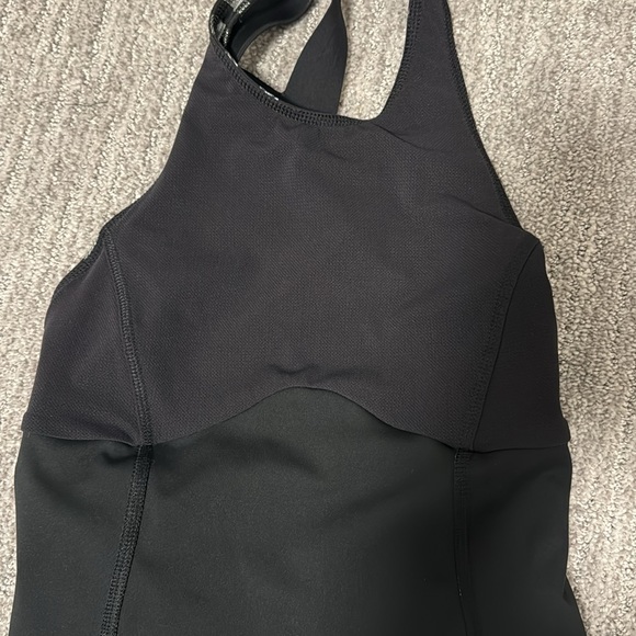 ⭐️HP⭐️ Adidas Stella McCartney Print Crop Top - Picture 9 of 9